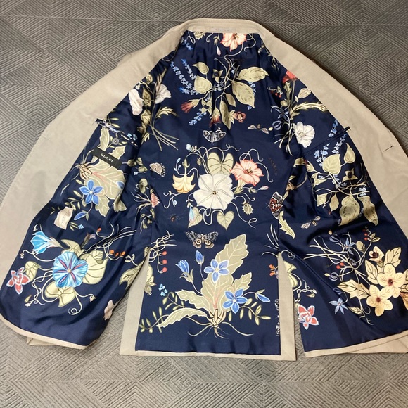 Gucci corduroy jacket with printed lining - Picture 2 of 6